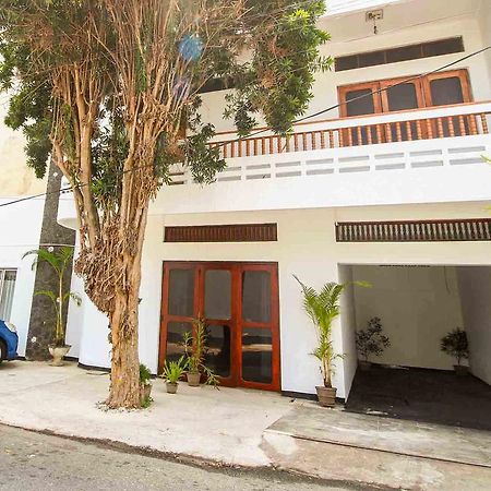 Yoho Relax On Simon Hotel โคลอมโบ ภายนอก รูปภาพ